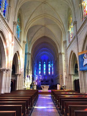 la Basilique Notre-Dame de la Délivrande