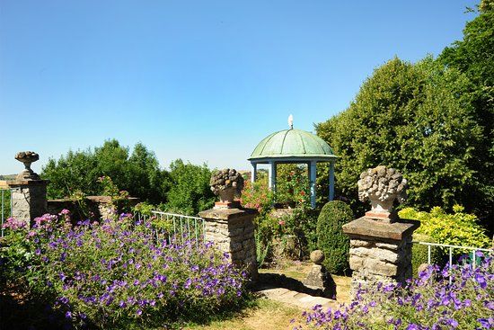 Henri le Sidaner Gardens