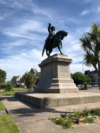 het Monument à Napoléon