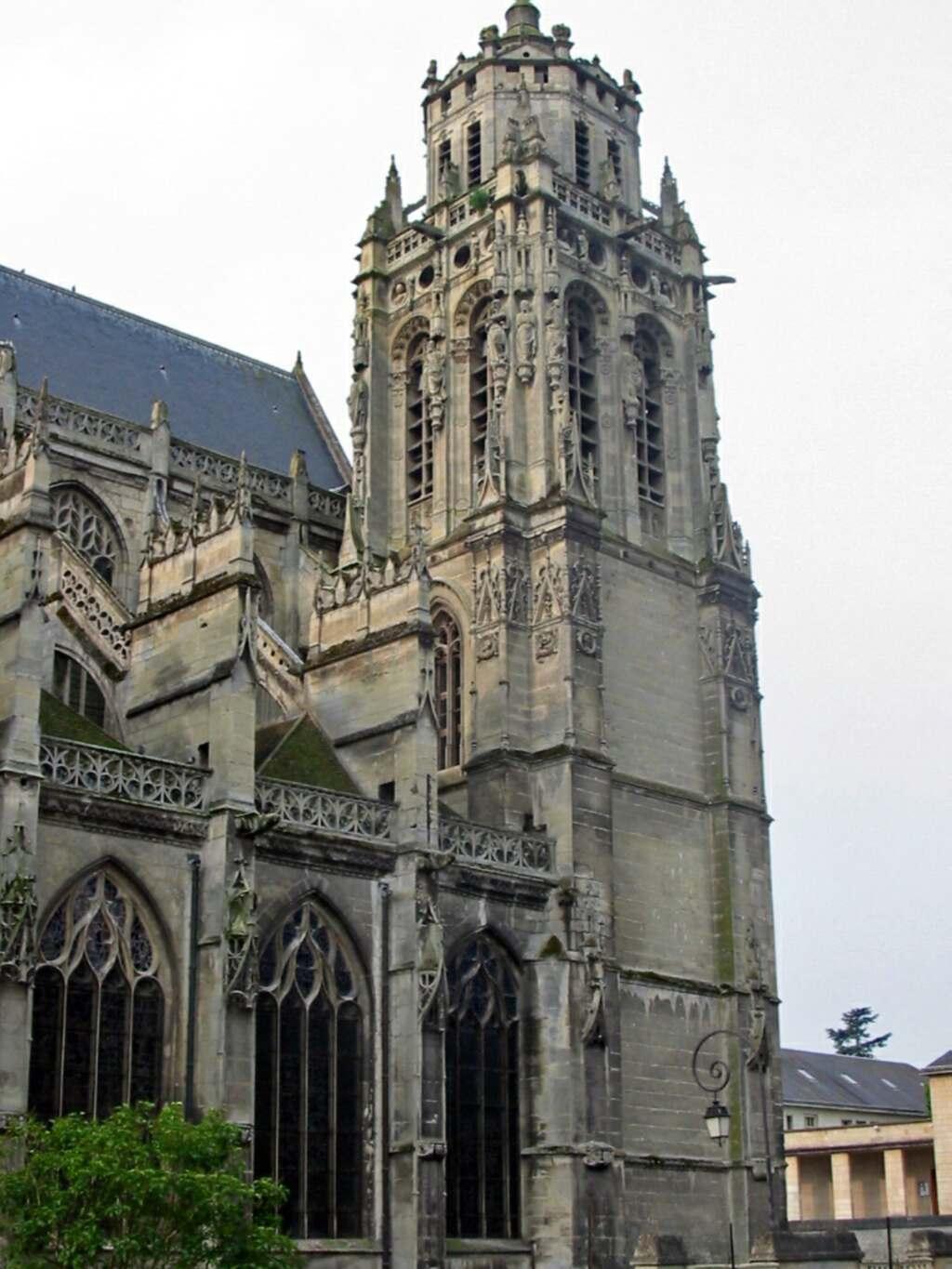Collegiale Saint-Gervais-Saint-Protais