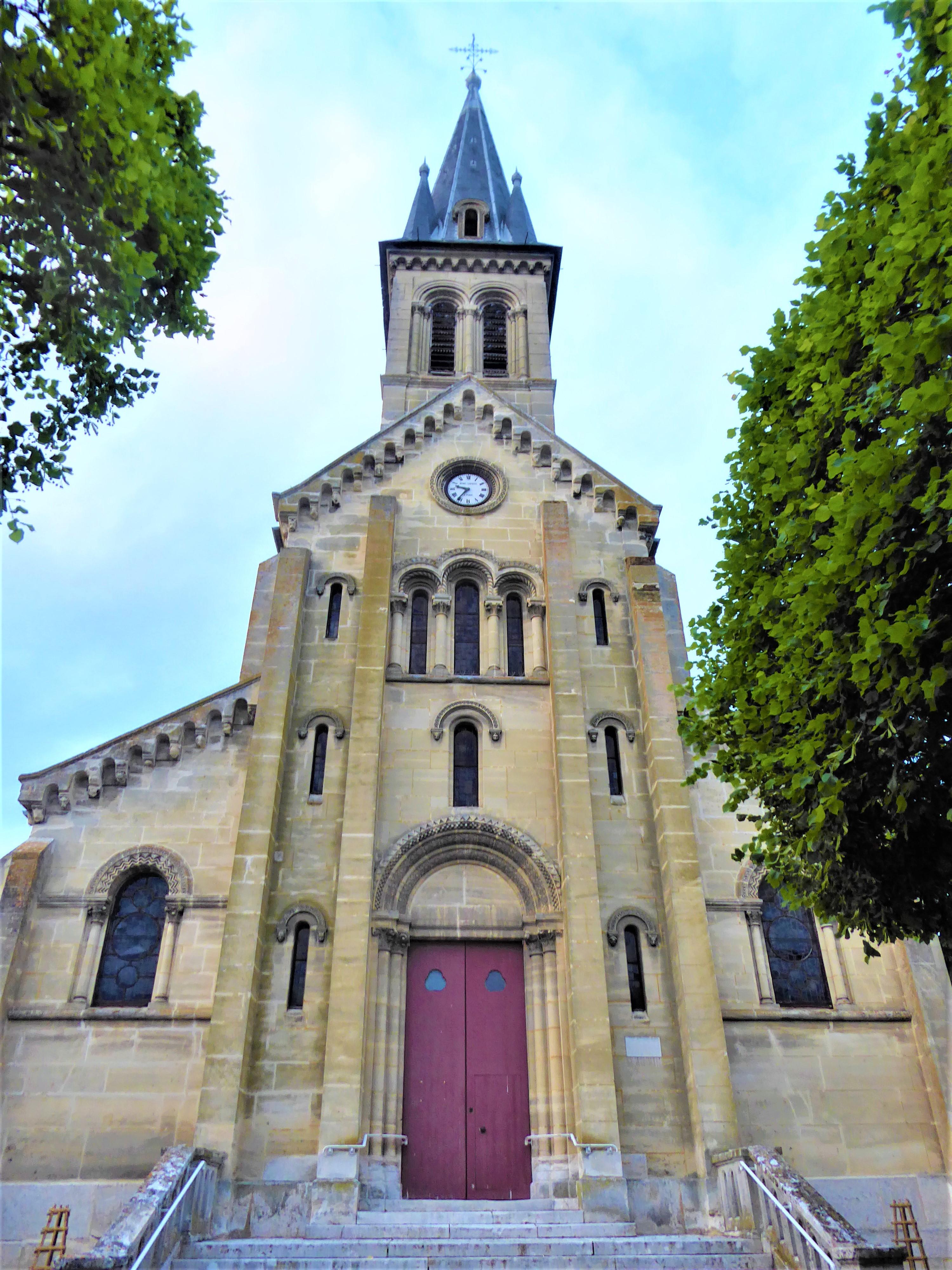 Church Saint Nicolas de Vernonnet