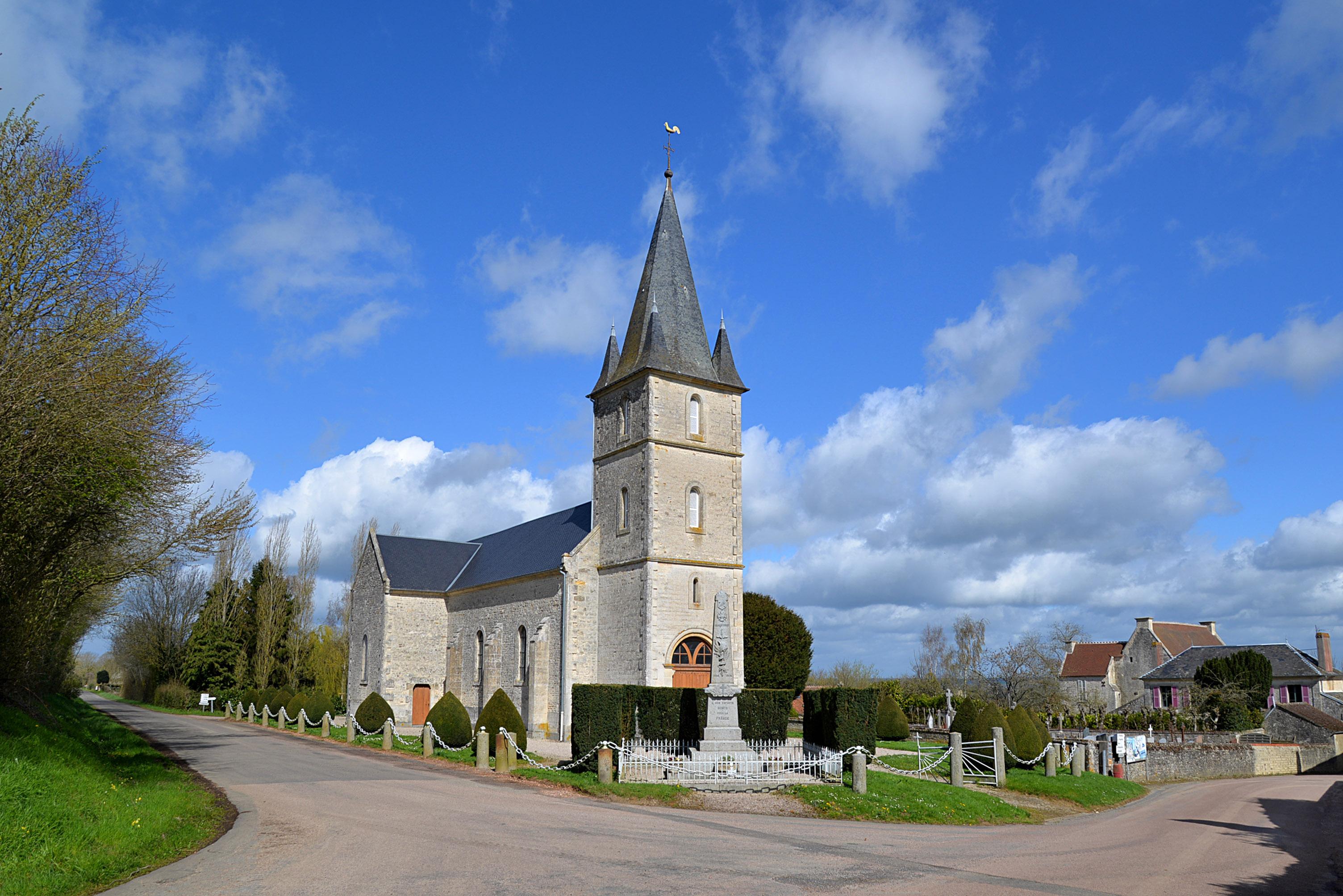 Eglise Saint-Ceneri de Champcerie