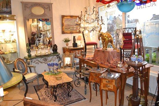 A.I.C Antiquites