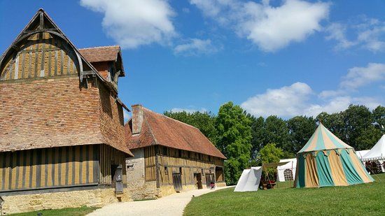 Chateau de Crevecoeur