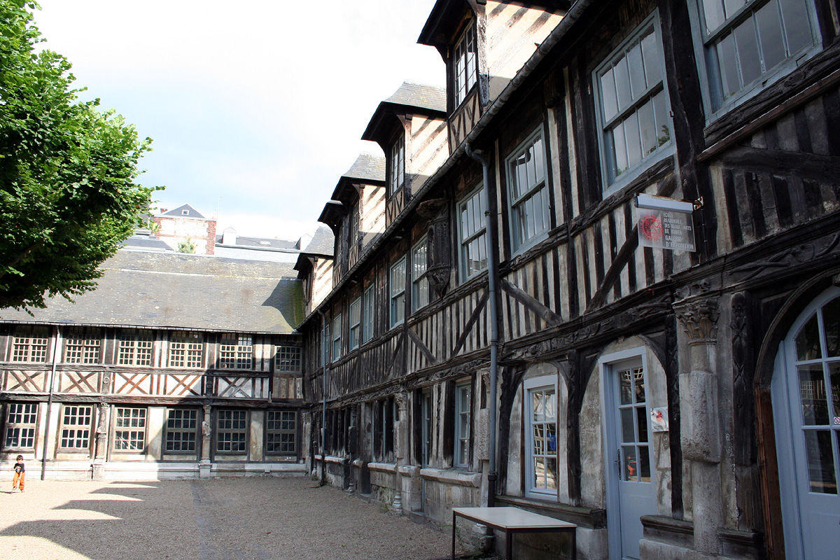 Aître Saint-Maclou
