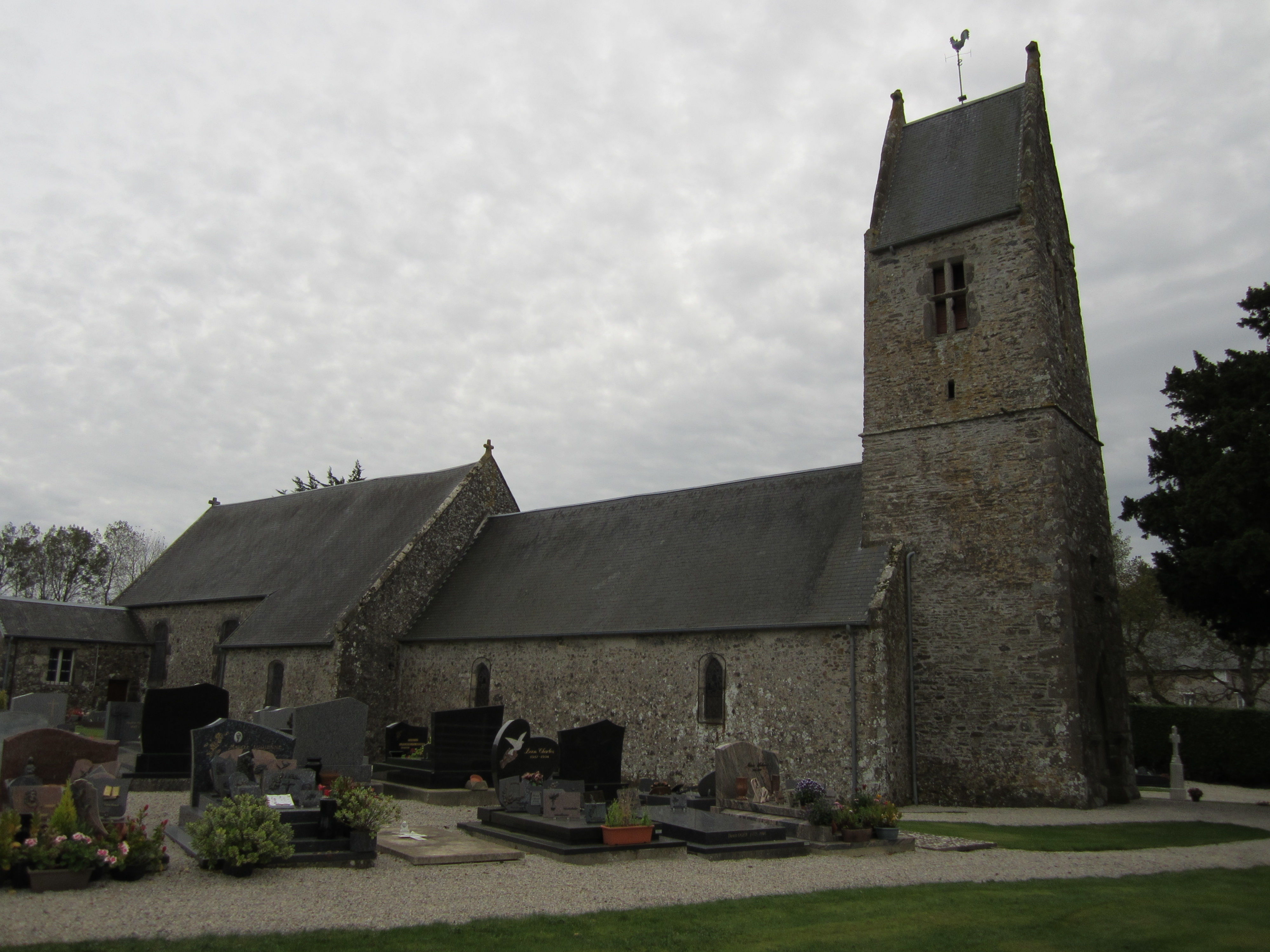 Eglise Saint-Aubin de Brainville