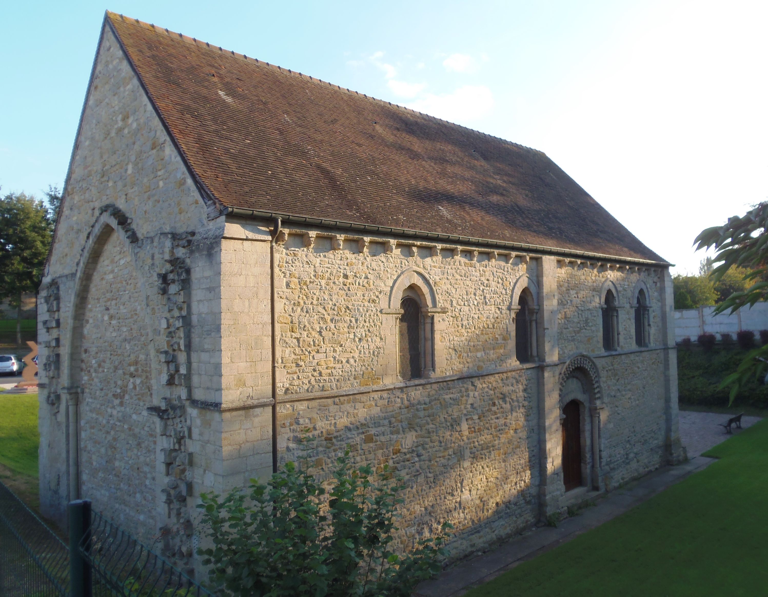 Chapelle Notre-Dame-du-Val de Tilly-sur-Seulles