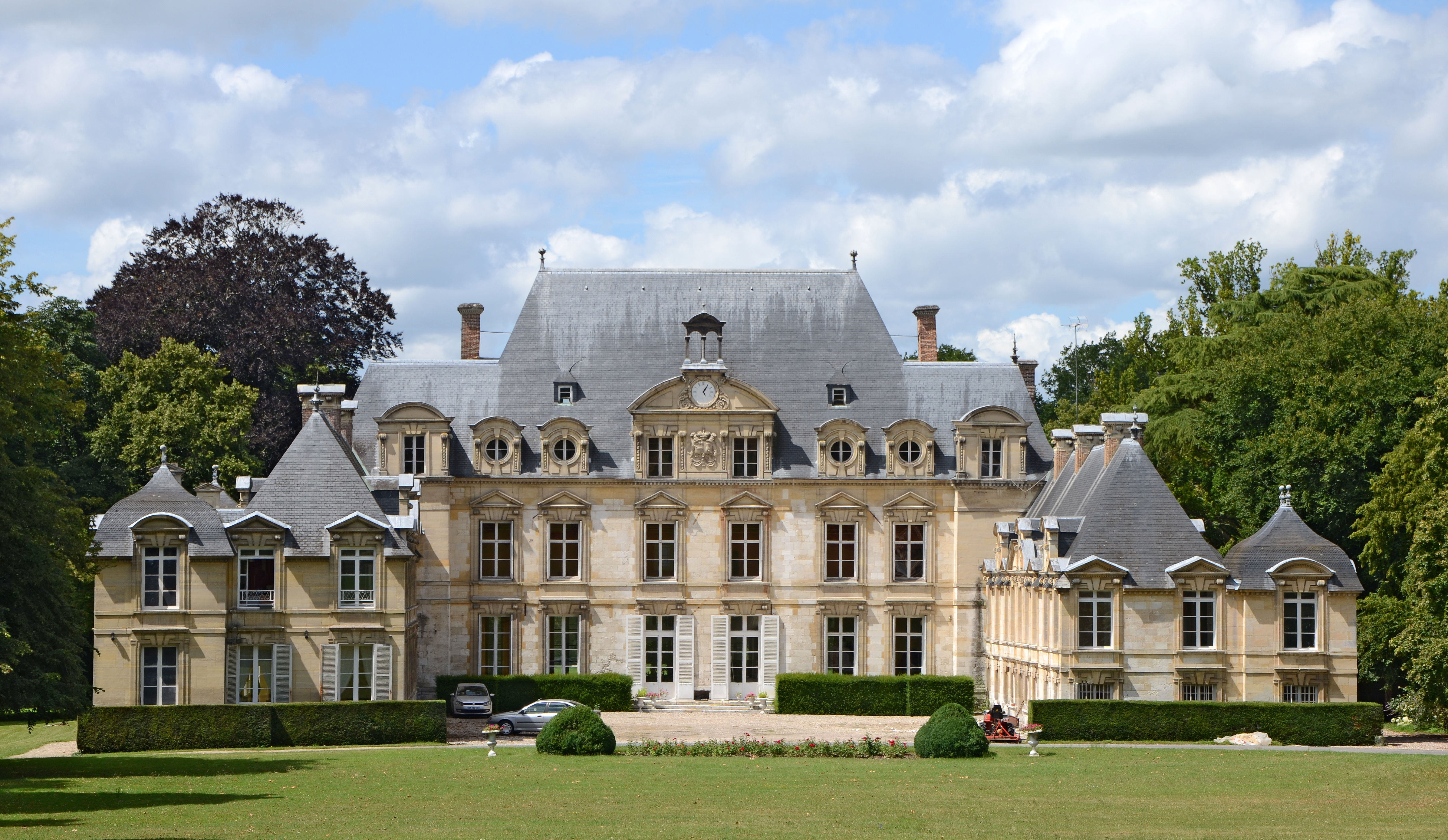 Chateau de la Riviere-Bourdet