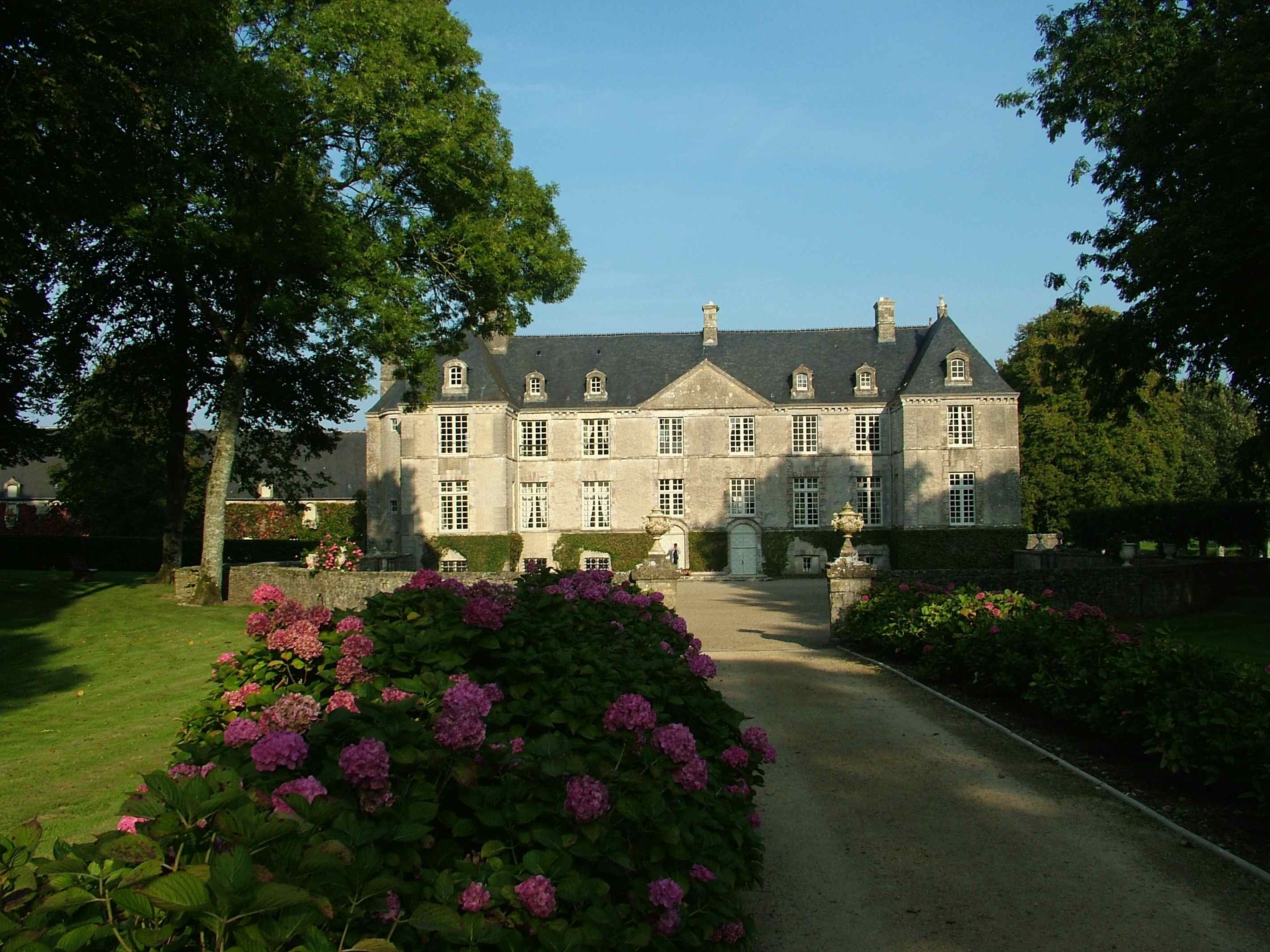 Courcy Castle