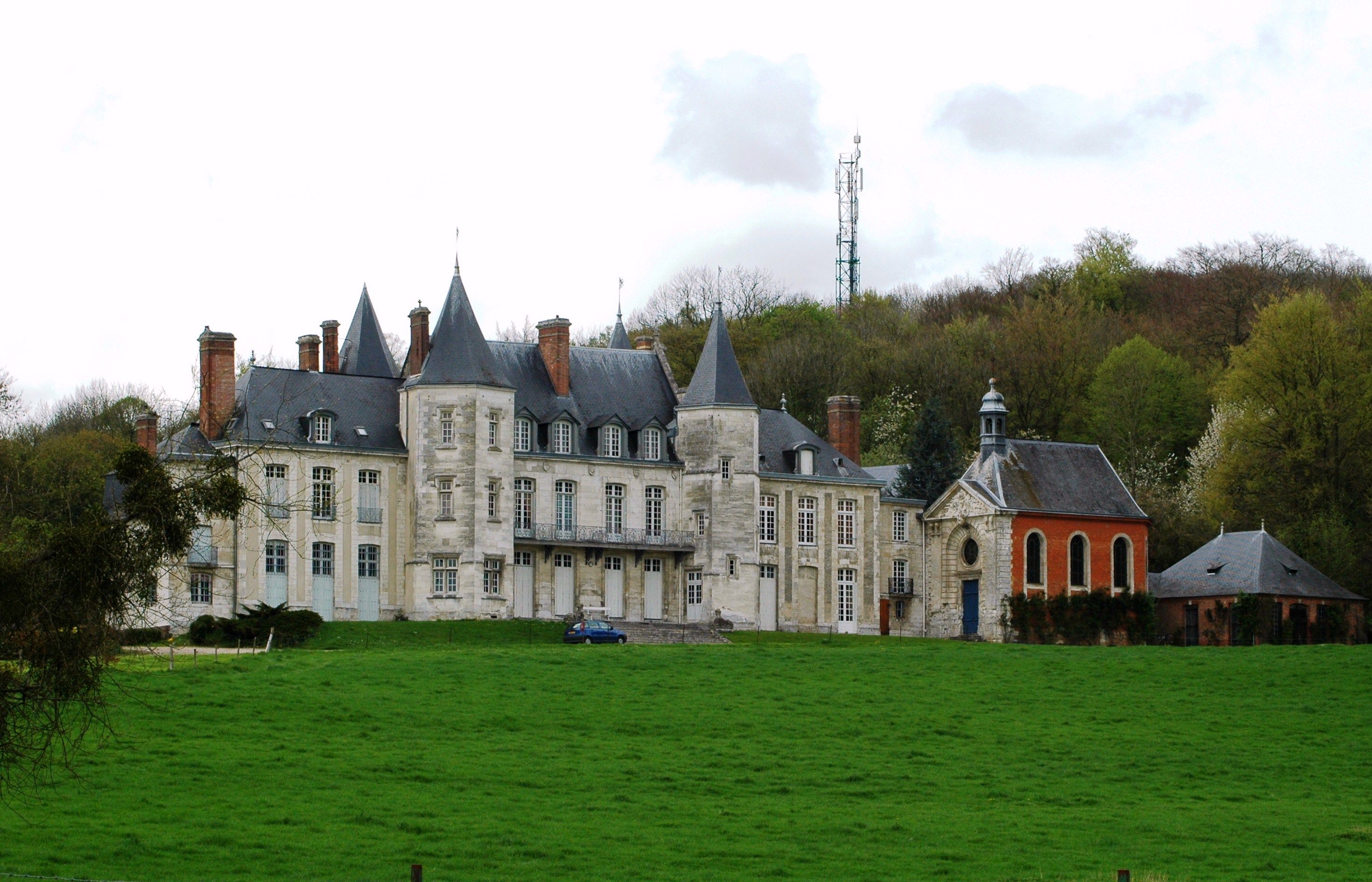 Chateau d'Esneval